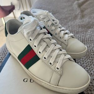 Gucci womens ace leather sneaker EU36, size ~6